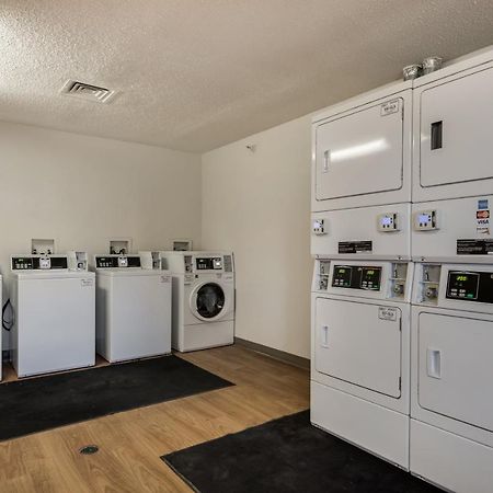 Birch Hill Suites Kansas City - Independence Zewnętrze zdjęcie