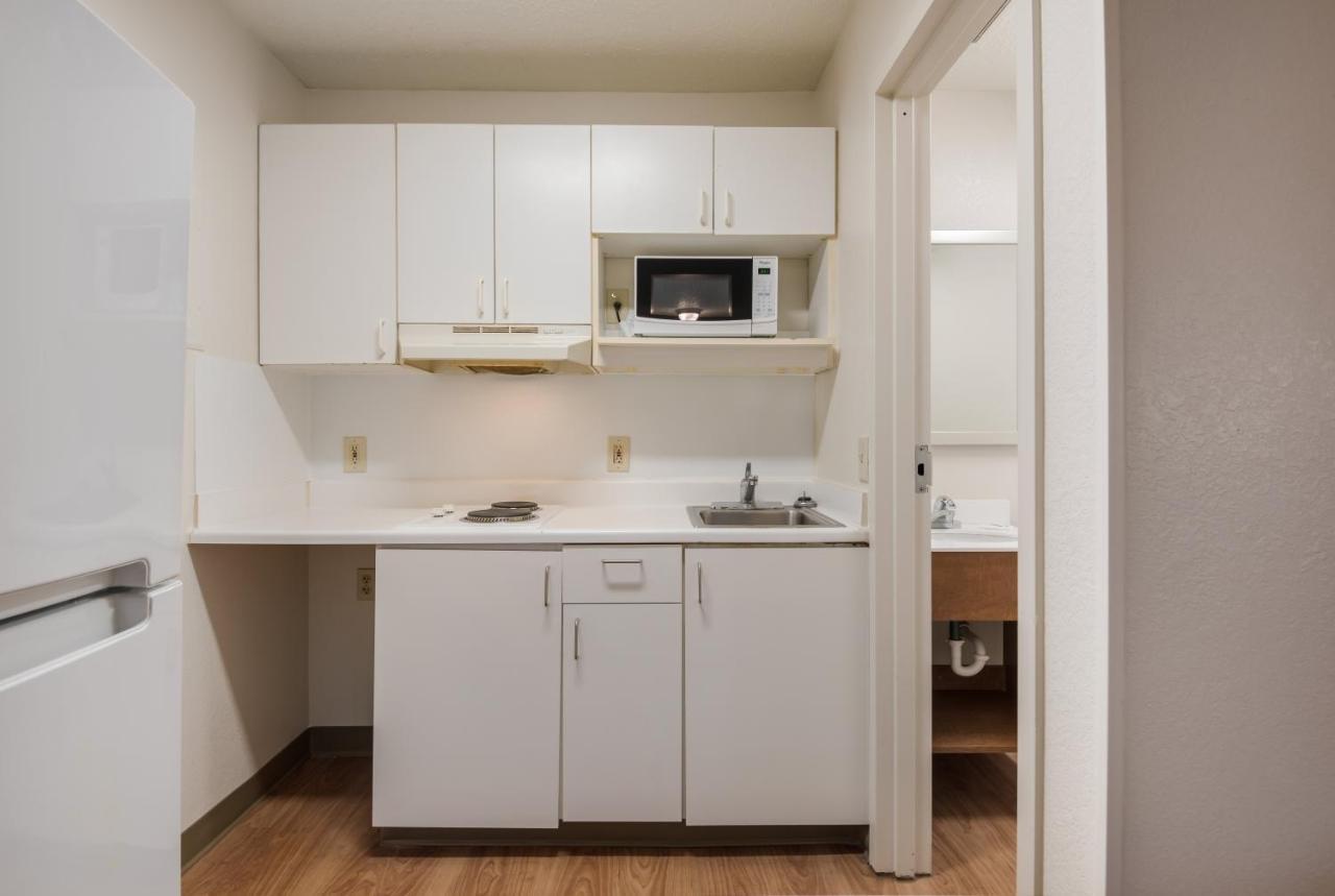 Birch Hill Suites Kansas City - Independence Zewnętrze zdjęcie