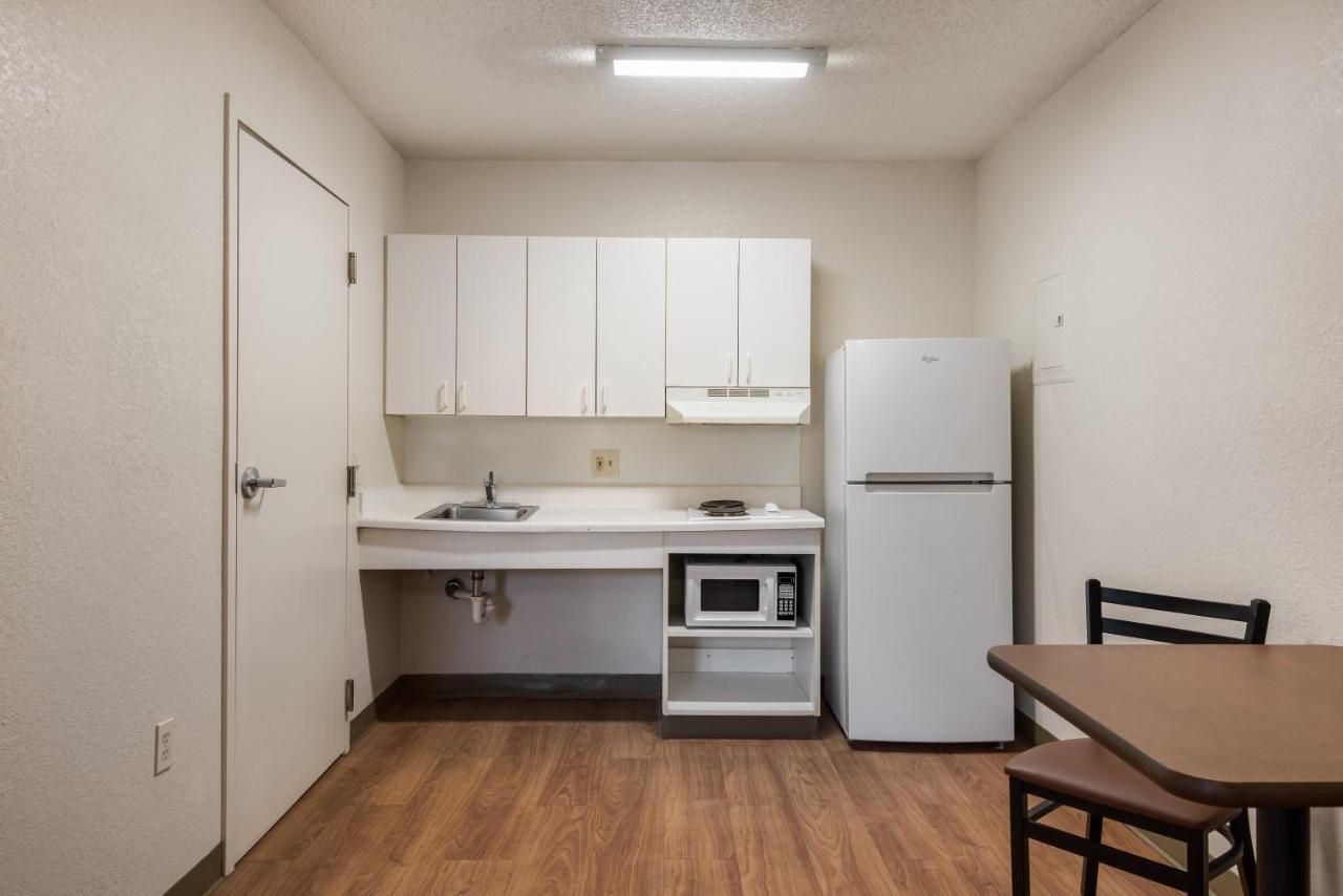 Birch Hill Suites Kansas City - Independence Zewnętrze zdjęcie