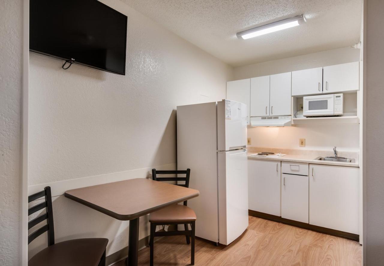 Birch Hill Suites Kansas City - Independence Zewnętrze zdjęcie