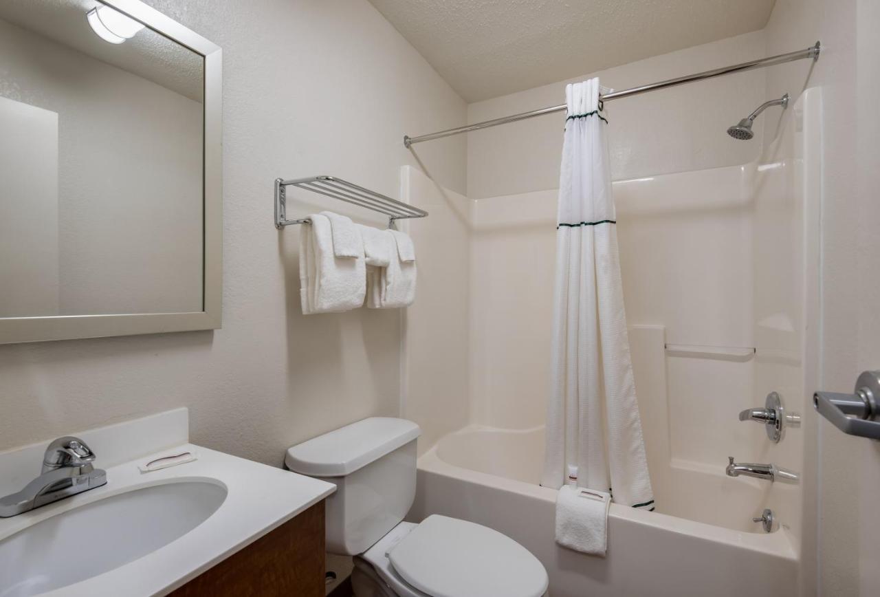 Birch Hill Suites Kansas City - Independence Zewnętrze zdjęcie