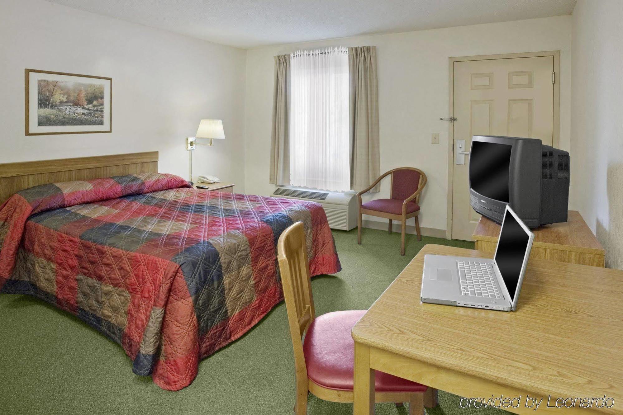 Birch Hill Suites Kansas City - Independence Zewnętrze zdjęcie